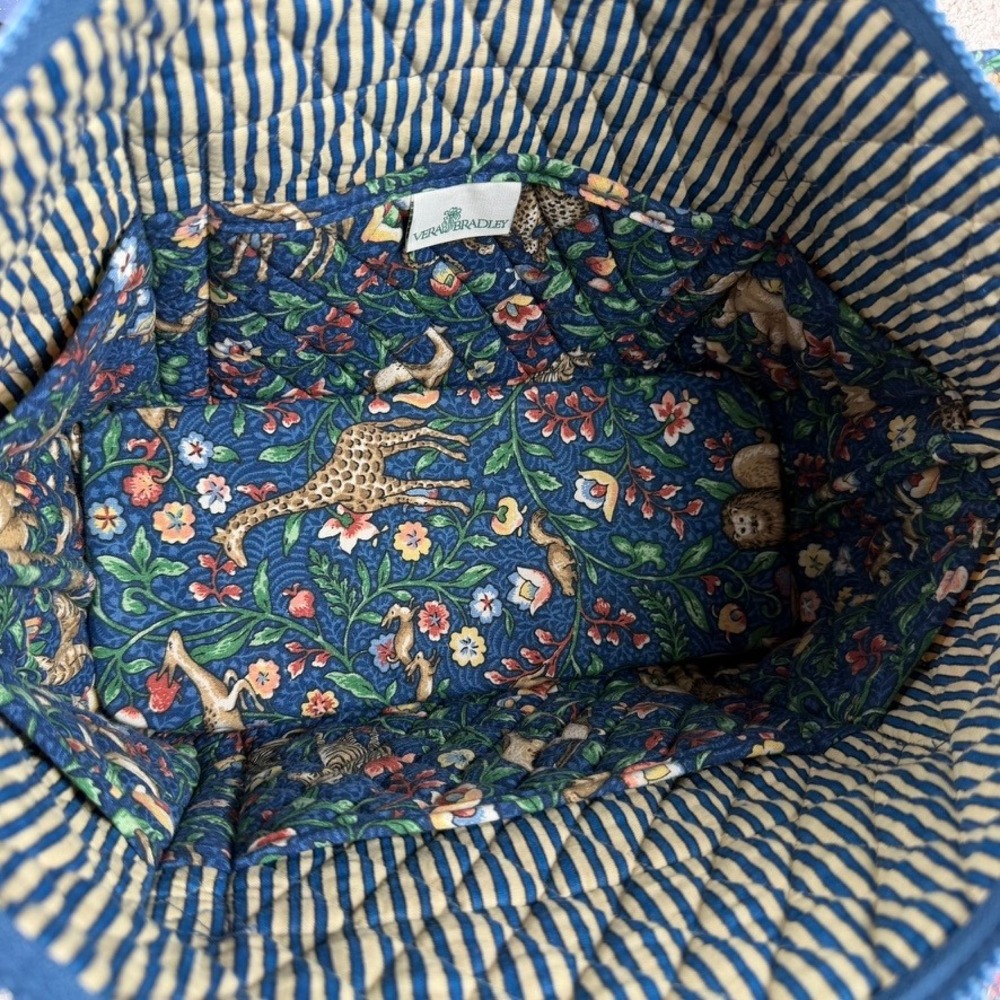 Vintage Vera Bradley Animal Kingdom Shoulder Bag Safari Print Retired Quilted - Picture 12 of 14